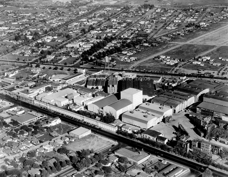 MGM Studios Aerial 1933 wm.jpg